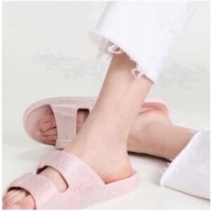 NWT Mosses Women’s Elegant Pink Glitter Slide Sandals 10.5